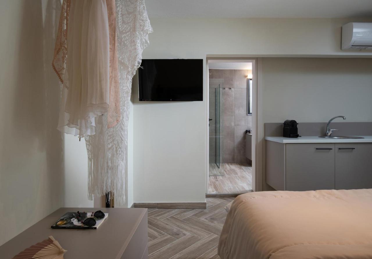 Olenia Luxury Apartments 1 Неос-Мармарас Екстер'єр фото